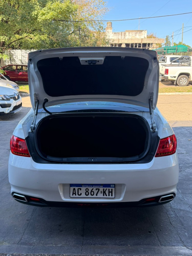Peugeot 408 allure thp — foto 2